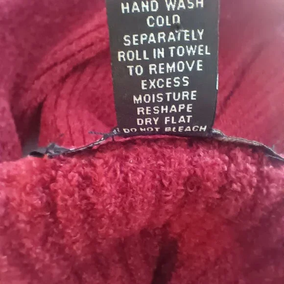 International Concepts V Neck Sweater Size Small - Picture 6 of 7